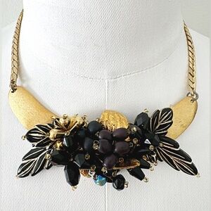Unique Vintage Style Necklace